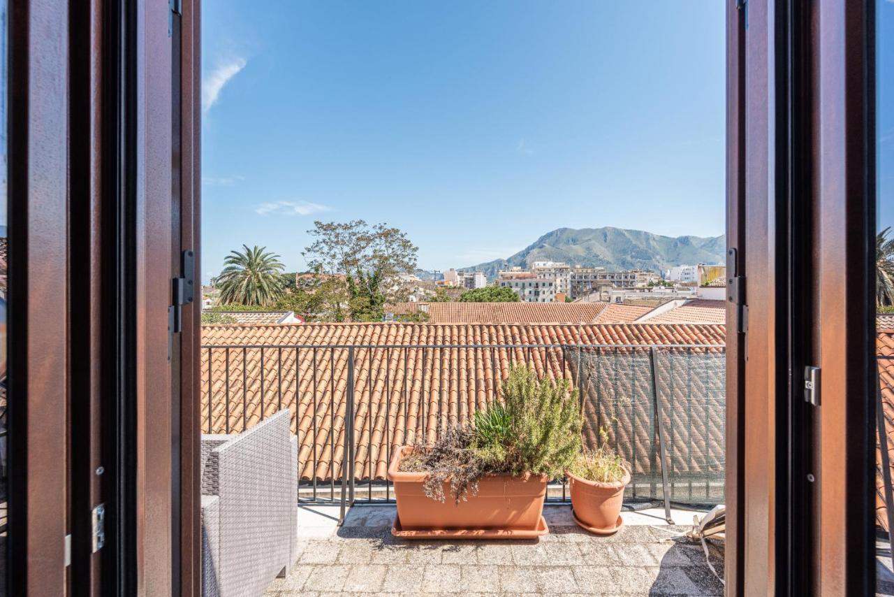 Schiavuzzo Apartment With Terrace By Wonderful Italy パレルモ エクステリア 写真