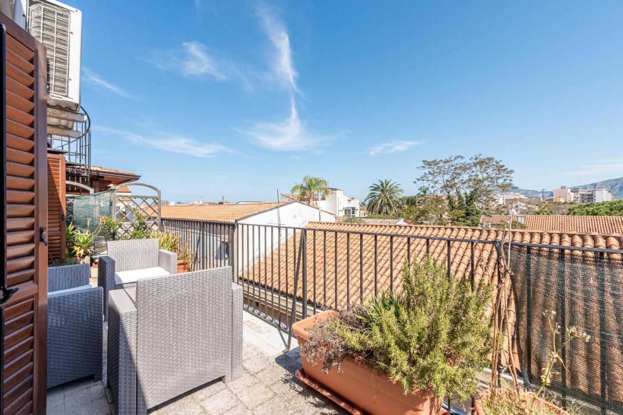 Schiavuzzo Apartment With Terrace By Wonderful Italy パレルモ エクステリア 写真